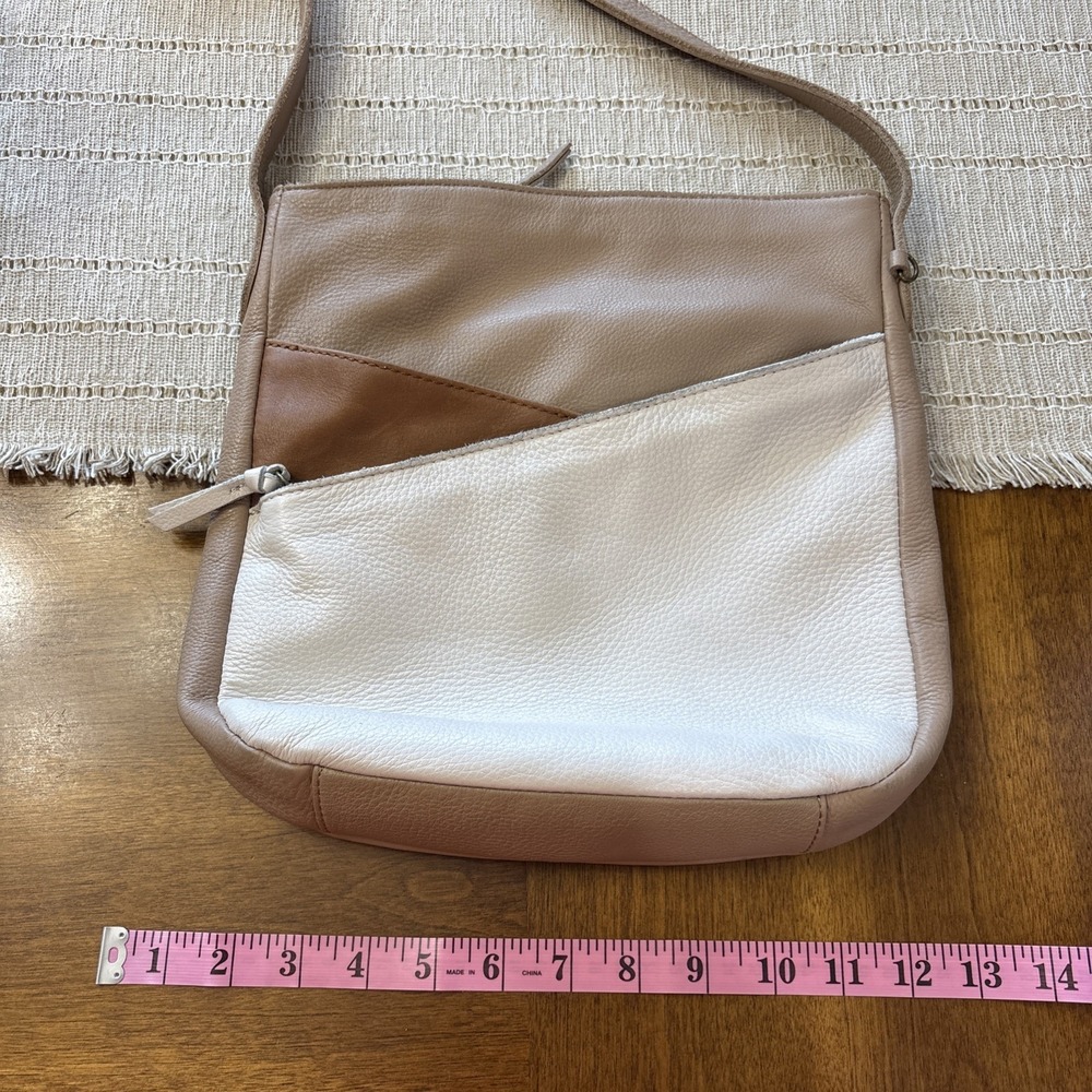 The Sak Collective Gretchen IO Leather Crossbody Bag Tan Brown Zip - Adjustable